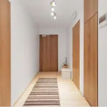 Premium Apartment Queen Downtown