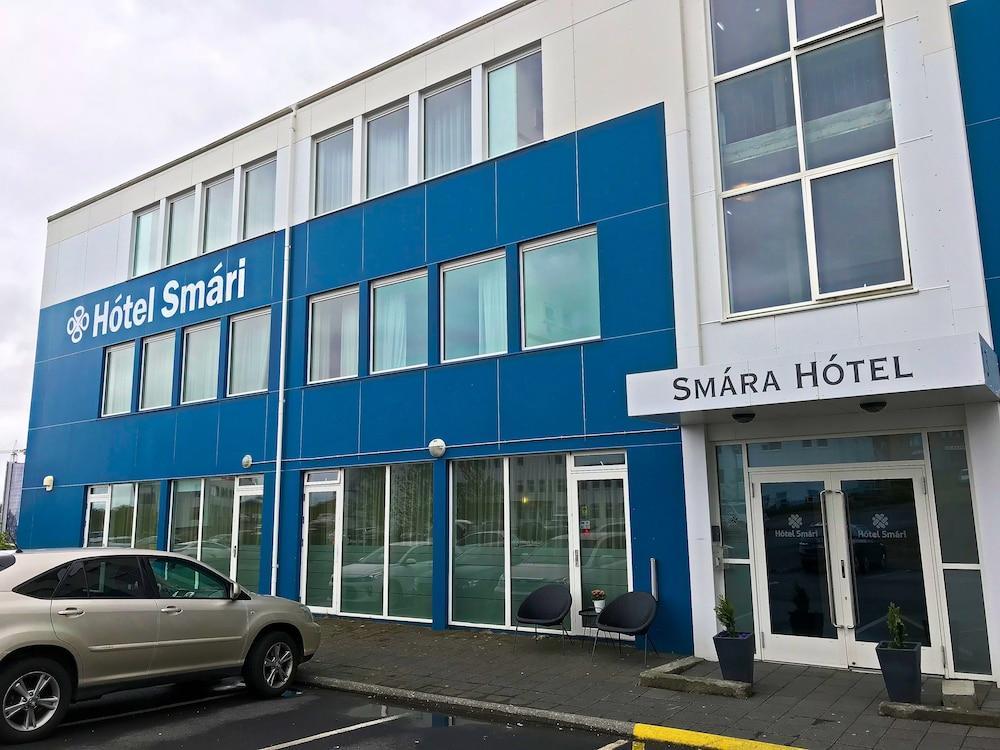 Smari Hotel Kopavogur