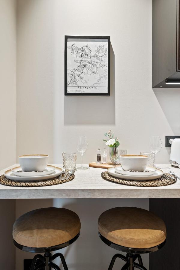 Luxury In Apartment *