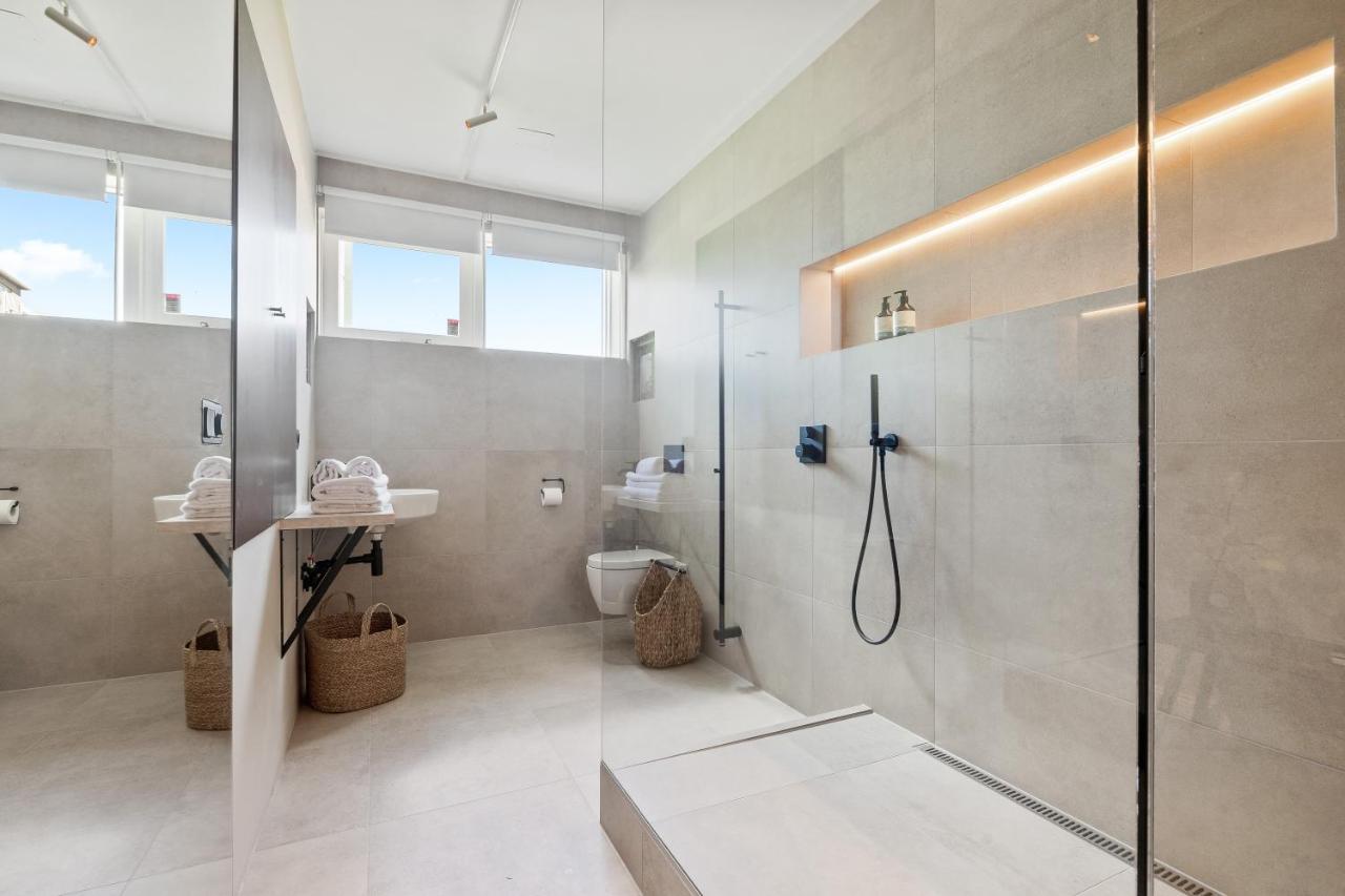 Luxury In Apartment *