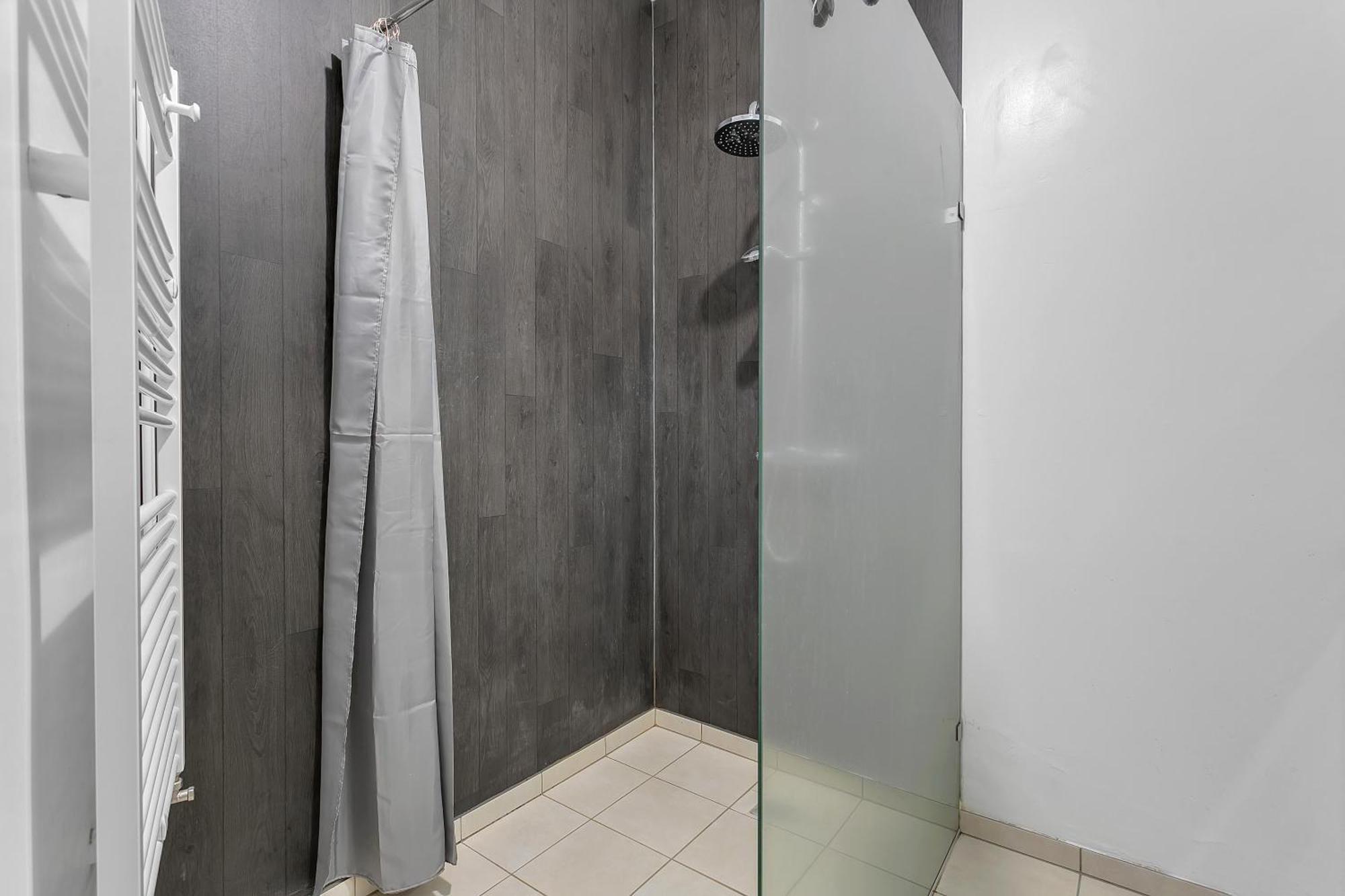 Bright In The Heart Of The City! Apartamento Reikiavik