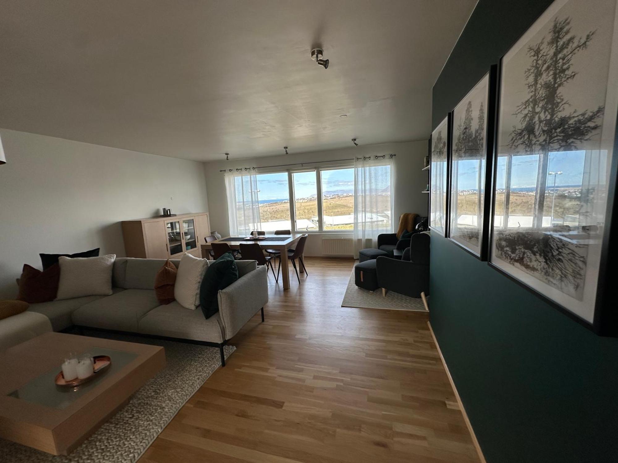 In Mariubaugur,with Fantastic View Over - Birta Apartment Reykjavik