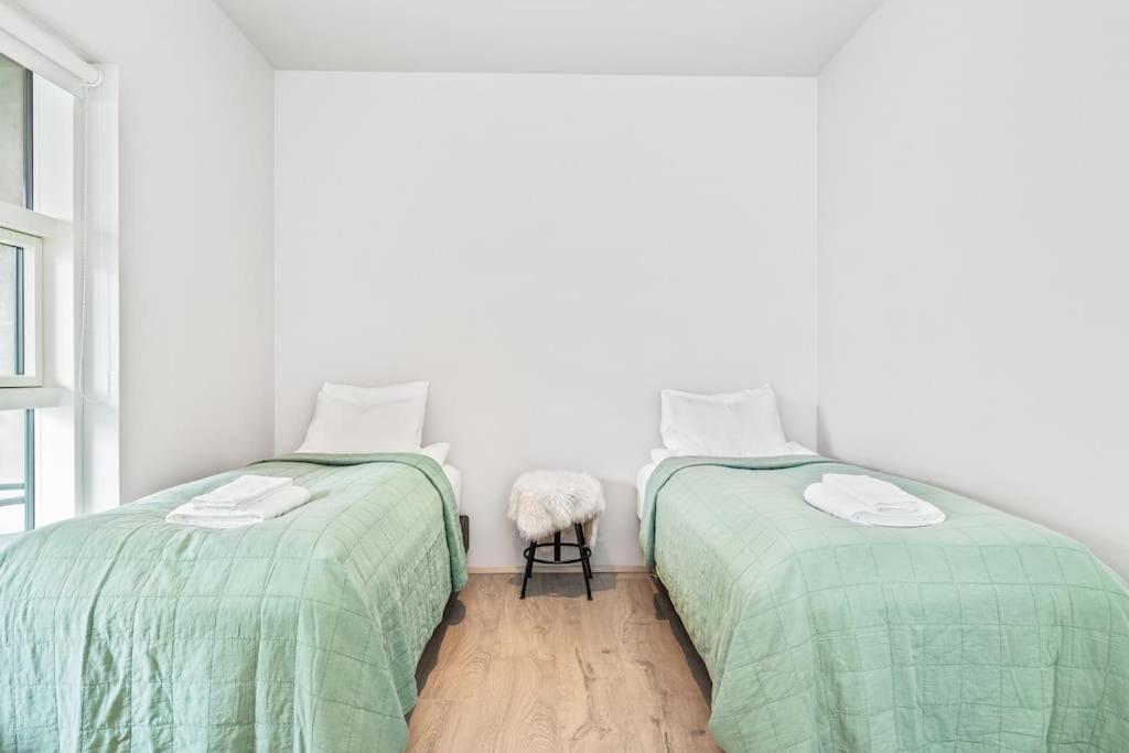 Modern Lux Retreat With 2br&2ba Heart Of The City Apartamento *