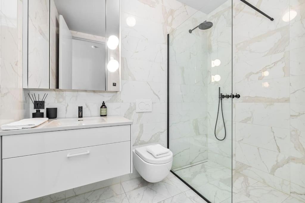 Modern Lux Retreat With 2br&2ba Heart Of The City Apartamento Reiquiavique