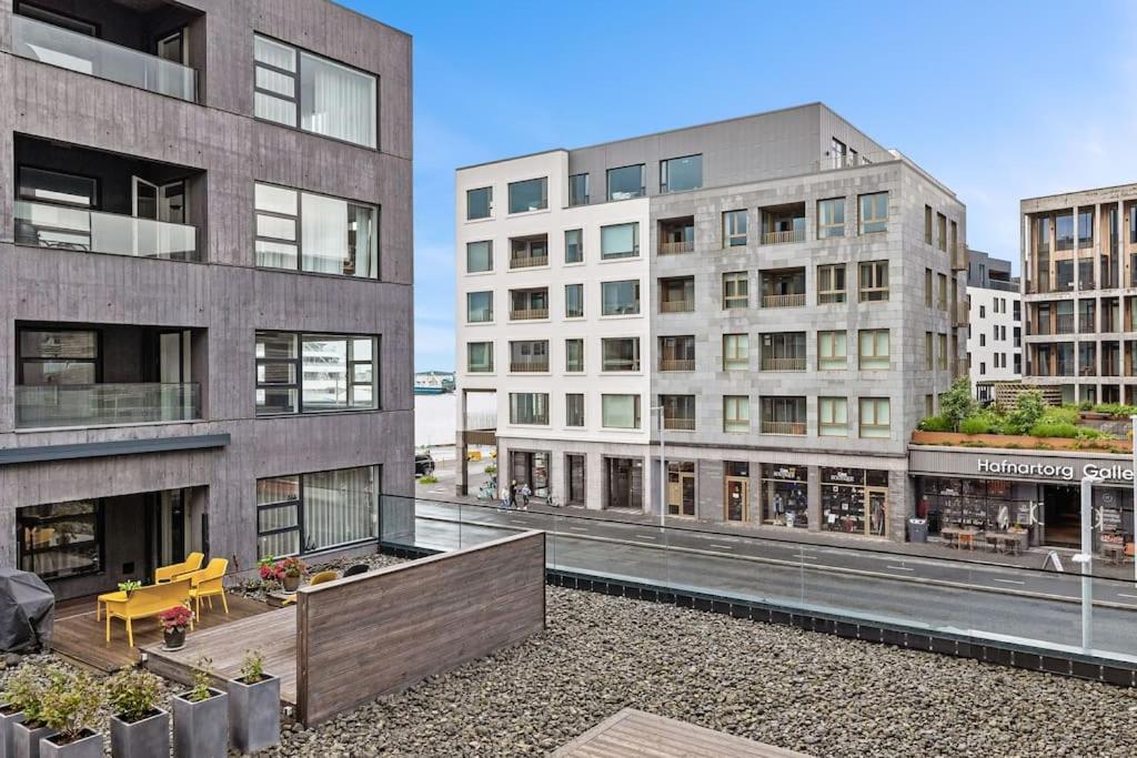 Modern Lux Retreat With 2br&2ba Heart Of The City Apartamento