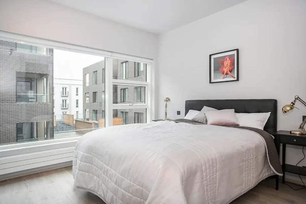 Modern Lux Retreat With 2br&2ba Heart Of The City Apartamento *