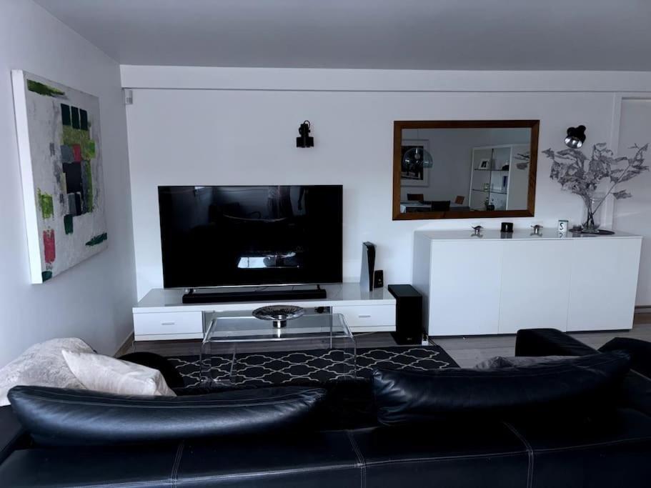 Apartamento Sea Side 3br In Central With Free Parking Reiquiavique
