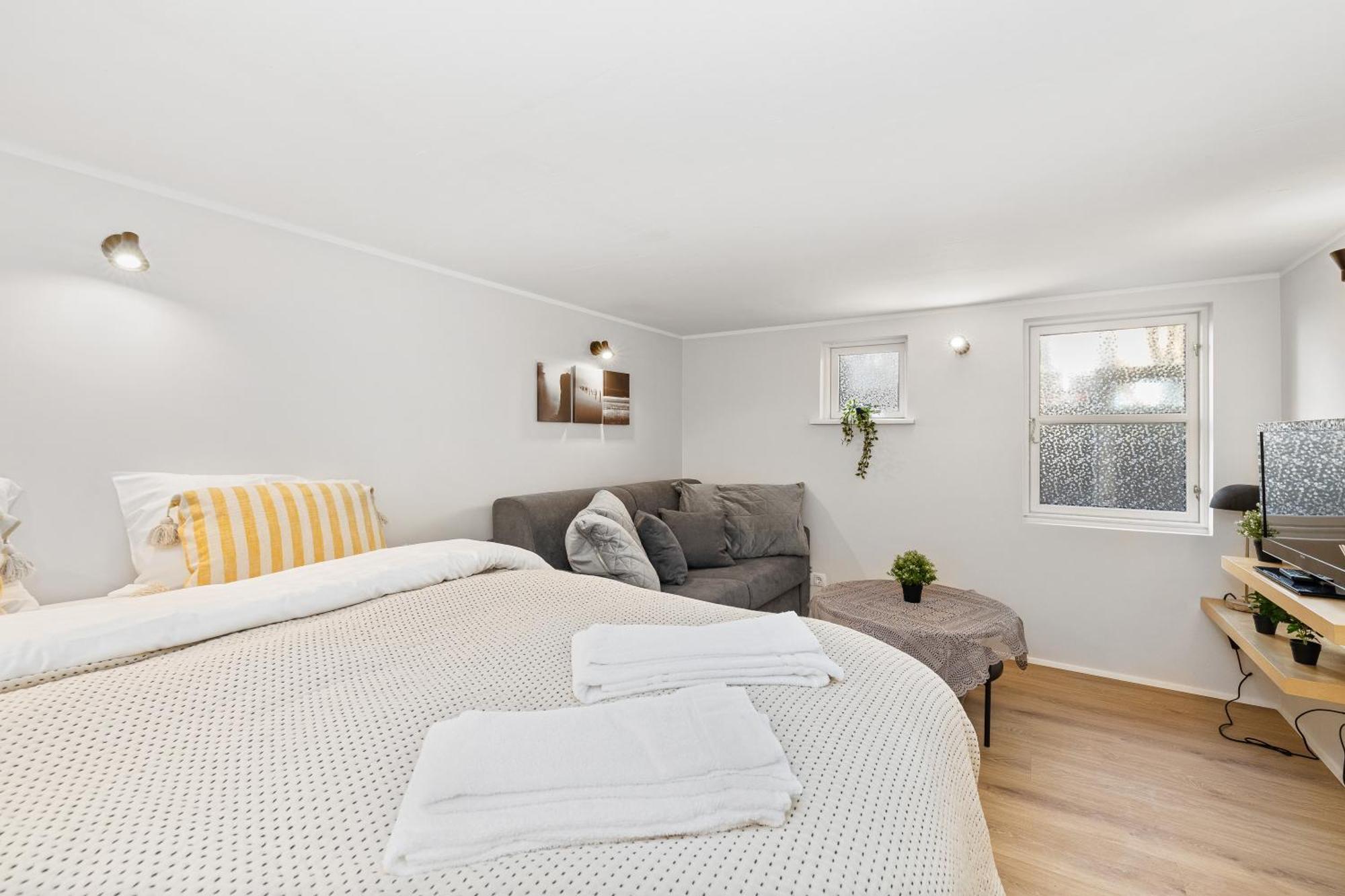 Apartamento Bright Chic Getaway In The Heart Of The *