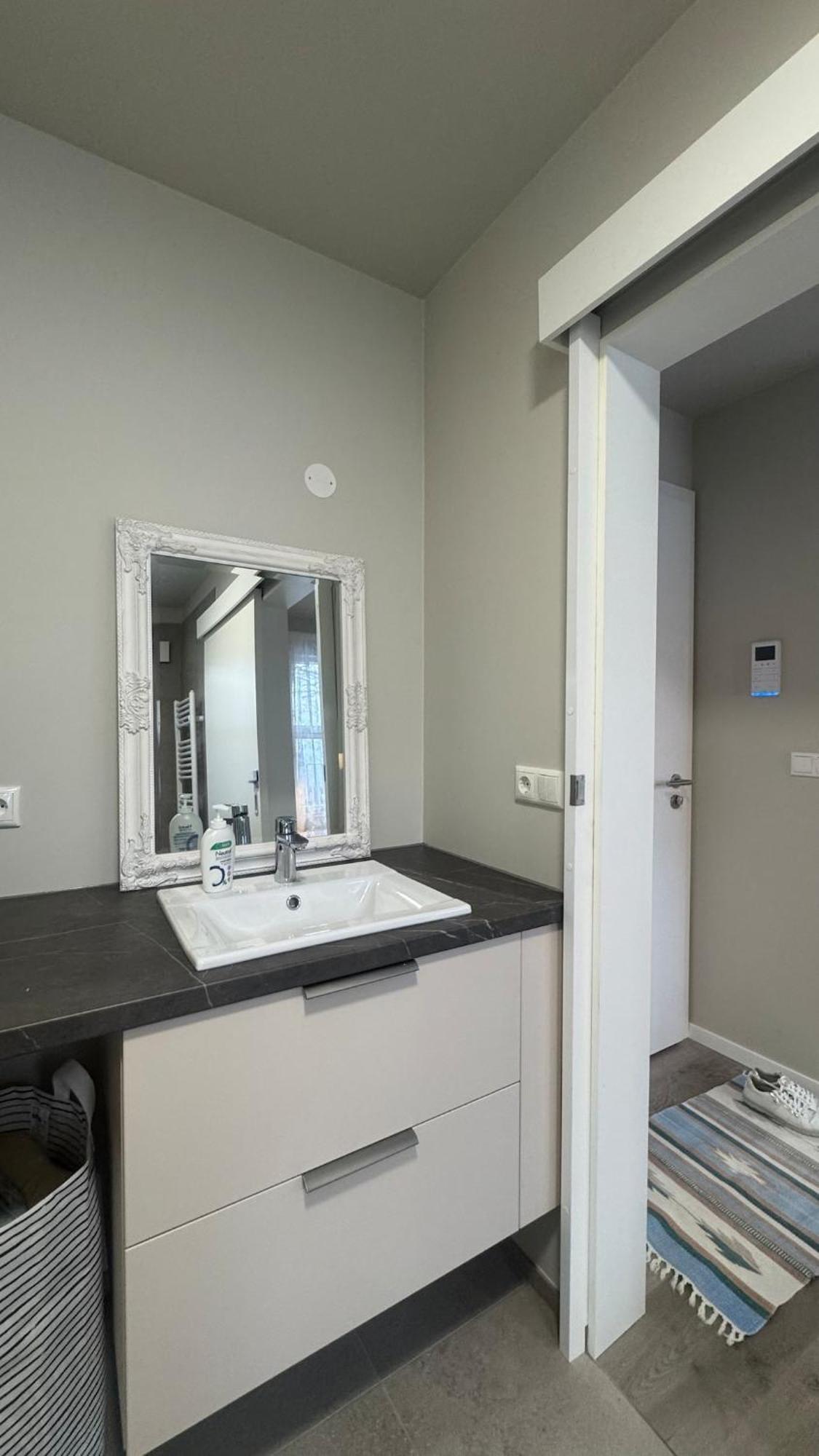 Apartment Ivys Flat *