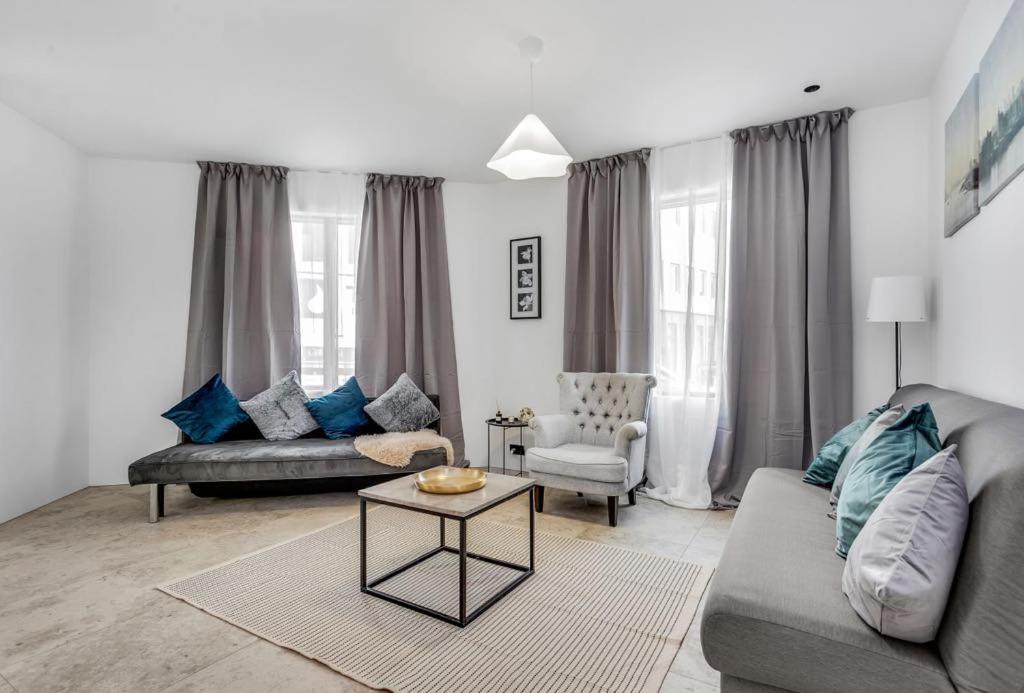 Luxury Kartuli Apartment