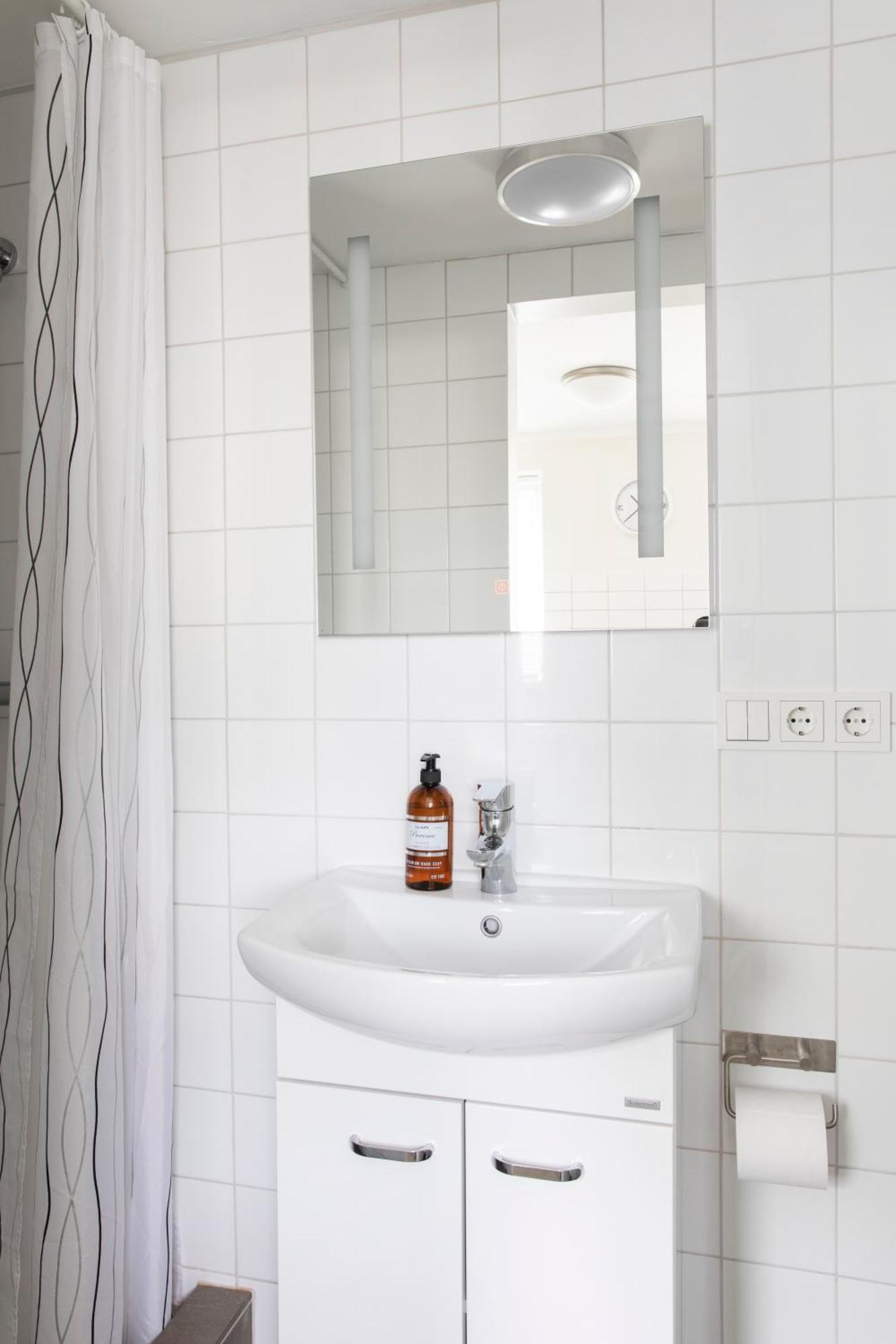 Beautiful And Quiet In Center - Perfect Location * Reykjavík