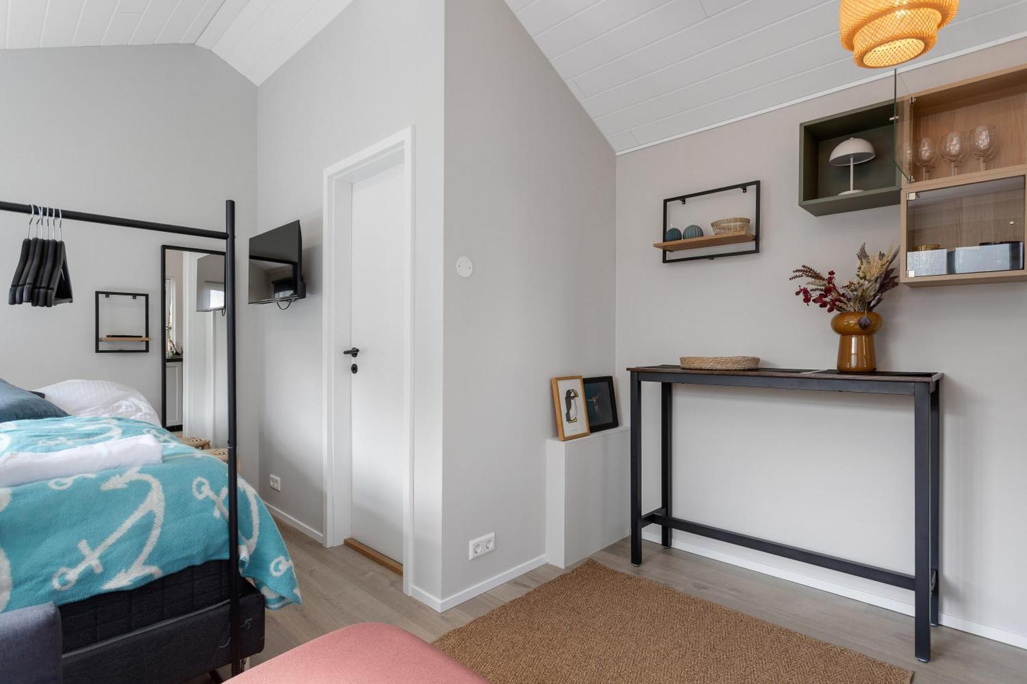 Charming Near Downtown Apartment Reykjavik