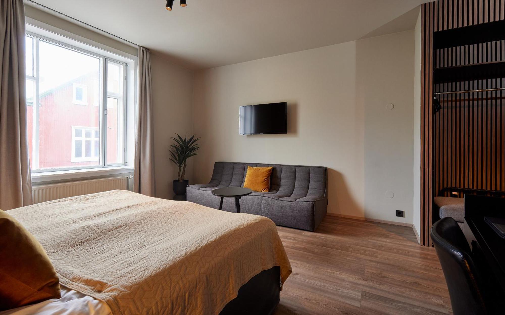 Hotel Frón 3*