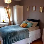 Bright And Beautiful Studio Apt For 2 In Rvkcenter