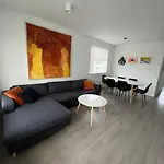 Lovely 1-Bedroom Apartment With Free Parking Space