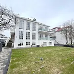Apartment In Hagamelur - Birta Rentals