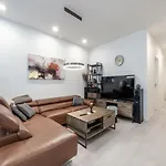 Brietartun 2Br Apartment With 2 Bathrooms 207