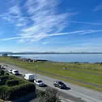 Luxury Apartment In Prime Location Ocean View