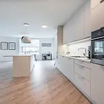 Glacial Properties, Cozy Apartment In Kopavogur