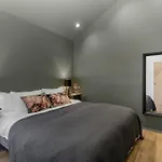 Old Listing Luxury Down Town Free Parking