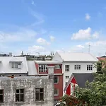 Best Possible Location-Laugavegur Luxury Loft
