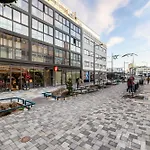 Modern Apartment In Downtown Reykjavik