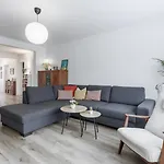Great And Spacious Family Apartment With 4 Bedrooms