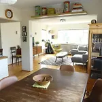 Bright 2 Bedroom Apartment In Reykjavik