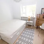 Sunny Reykjavik Family Apartment