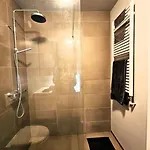 Tranquil Reykjavik Hideaway