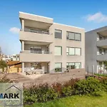 Country In The City - 3 Bedrooms