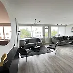 Modern Apartment In Safamyri In Reykjavik - Birta Rentals