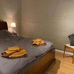 A Cozy Basement Apartment In Rvk Suburbs