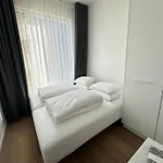 Luxary Apartment In Kolagata, Downtown Reykjavik - Birta Rentals
