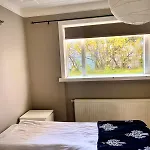 Oskars Cabin