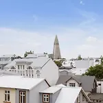 Stunning Rooftop Apartment In Reykjavik
