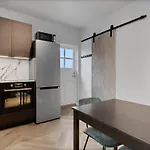 New Charming Apartment