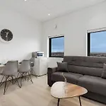 Blue Mountain Apartments By Heimaleiga