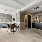 Amazing Design Apartment In Downtown Reykjavik