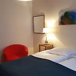 Chez Monique Apartment