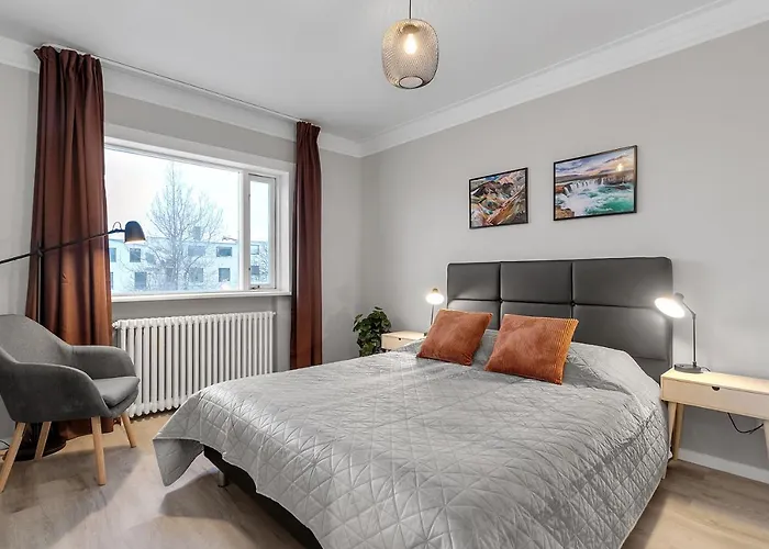 Sunny Reykjavik Apartment