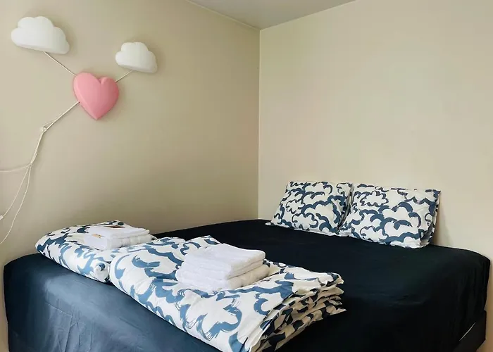 Full Apartment Near City Centre And Sea Shore