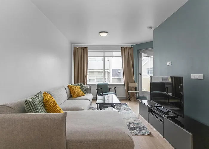 2Br Central Reykjavik Apartment