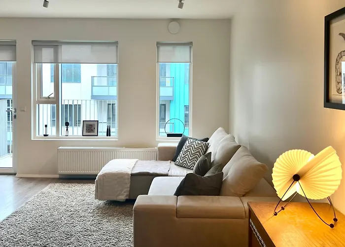 Modern Luxury Apartment Downtown