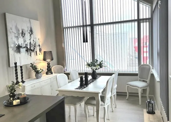 Beautiful And Stylish Apartment In Quiet Area