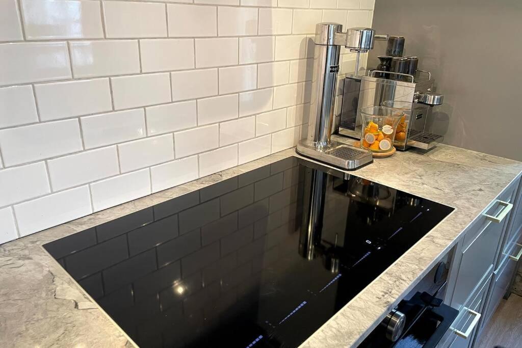 Apartment Cozy Two Storey House In Center Of Reykjavik *