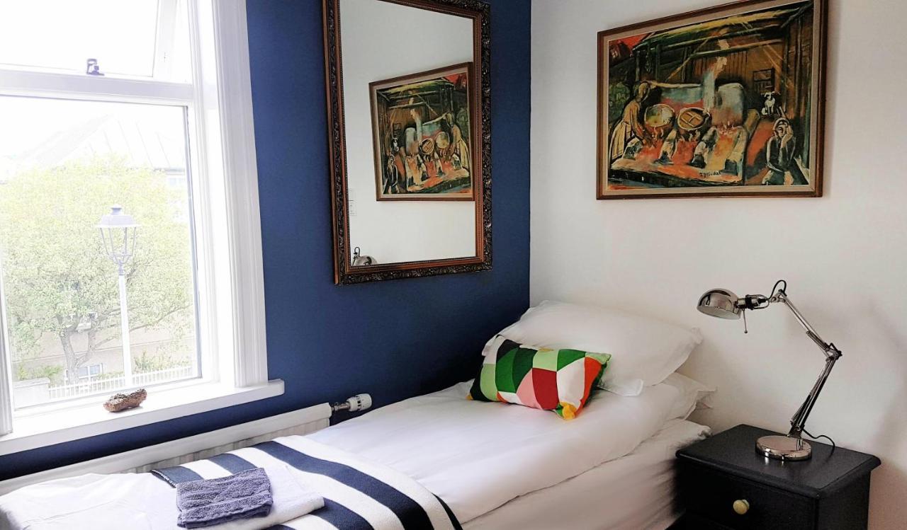 Refurinn Hostal