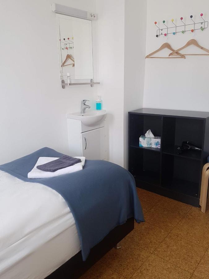 Refurinn Hostal Reikiavik