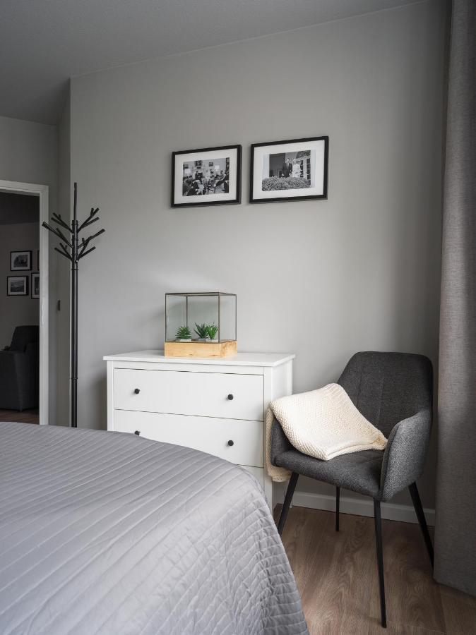 P13-luxury Downtown Apartment *