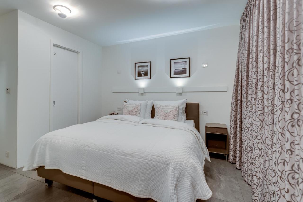 Black Pearl 5* Reykjavik